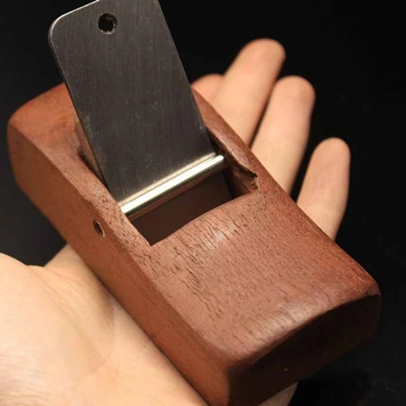 أداة يدوية صغيرة لأعمال النجار - مراجعة Woodworking Free Plans وسعره